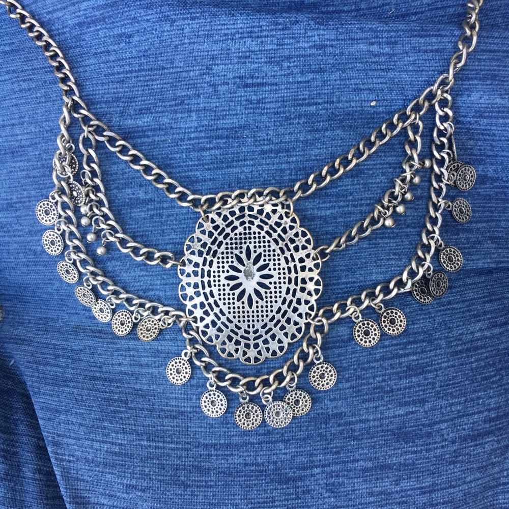 Silver look Chain Necklace with Large Filigree Center and Small Circle Designs